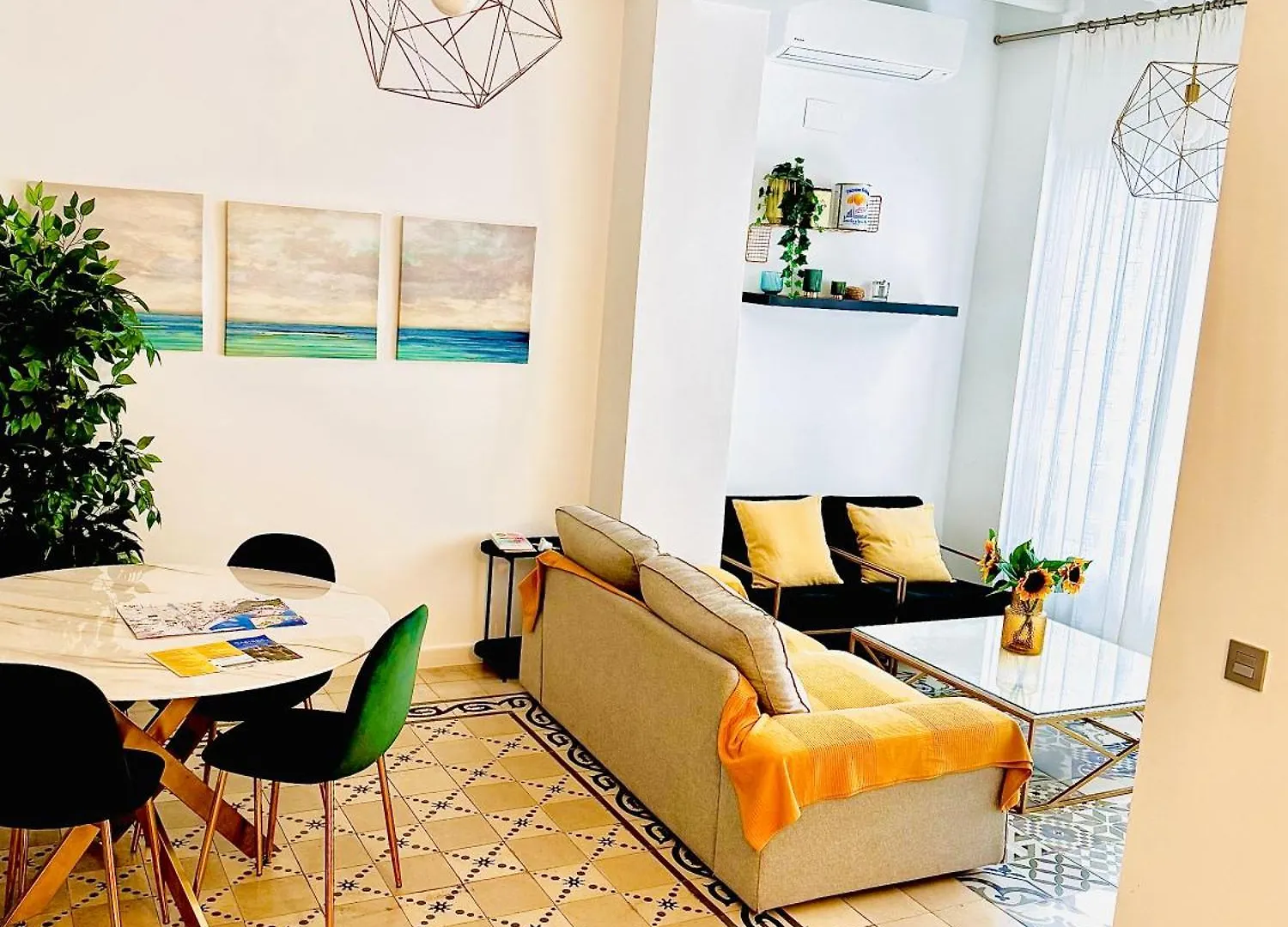 Reding Beach & Center City 말라가